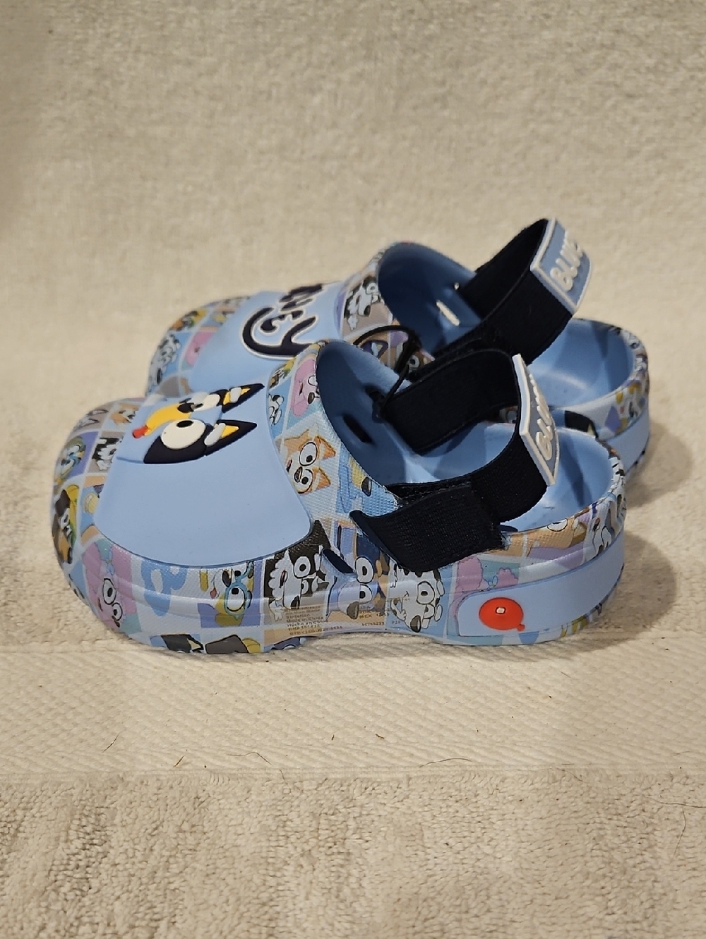 BLUEY CLOGS/SANDALS - Picture 2 of 5